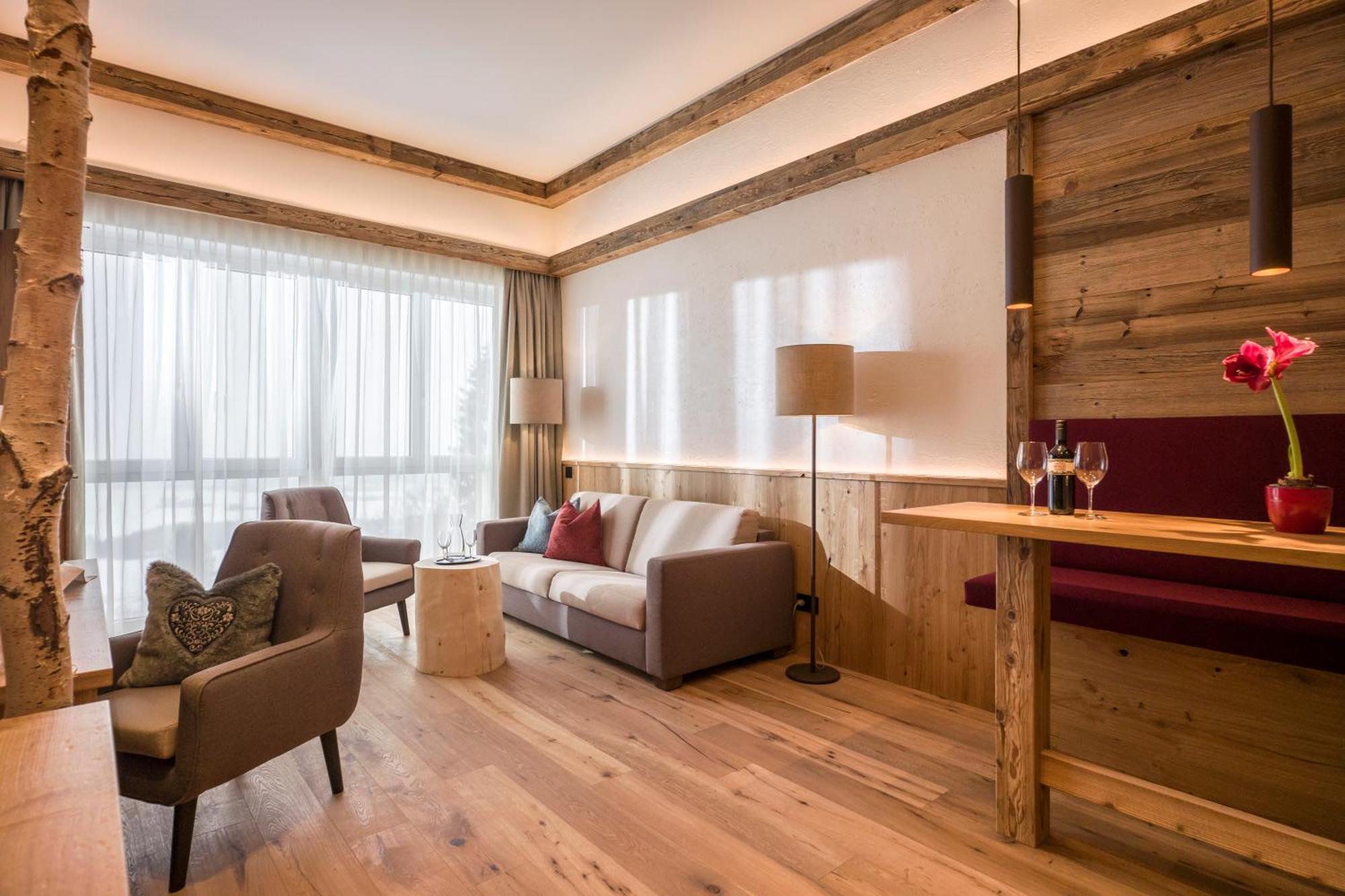 Hotel Panorama Royal Bad Haering Bagian luar foto