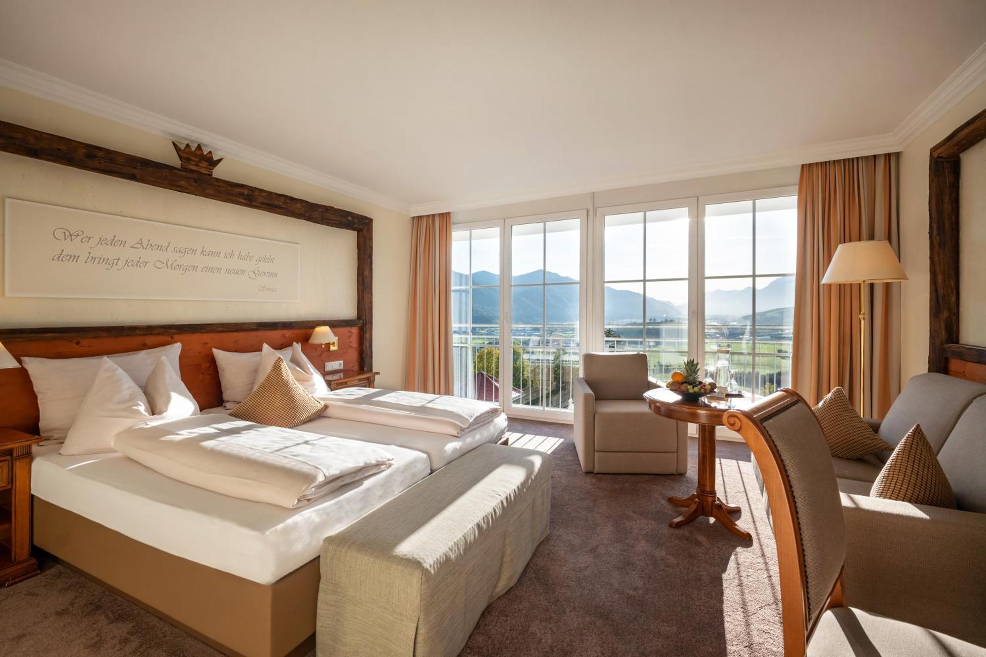 Hotel Panorama Royal Bad Haering Bagian luar foto