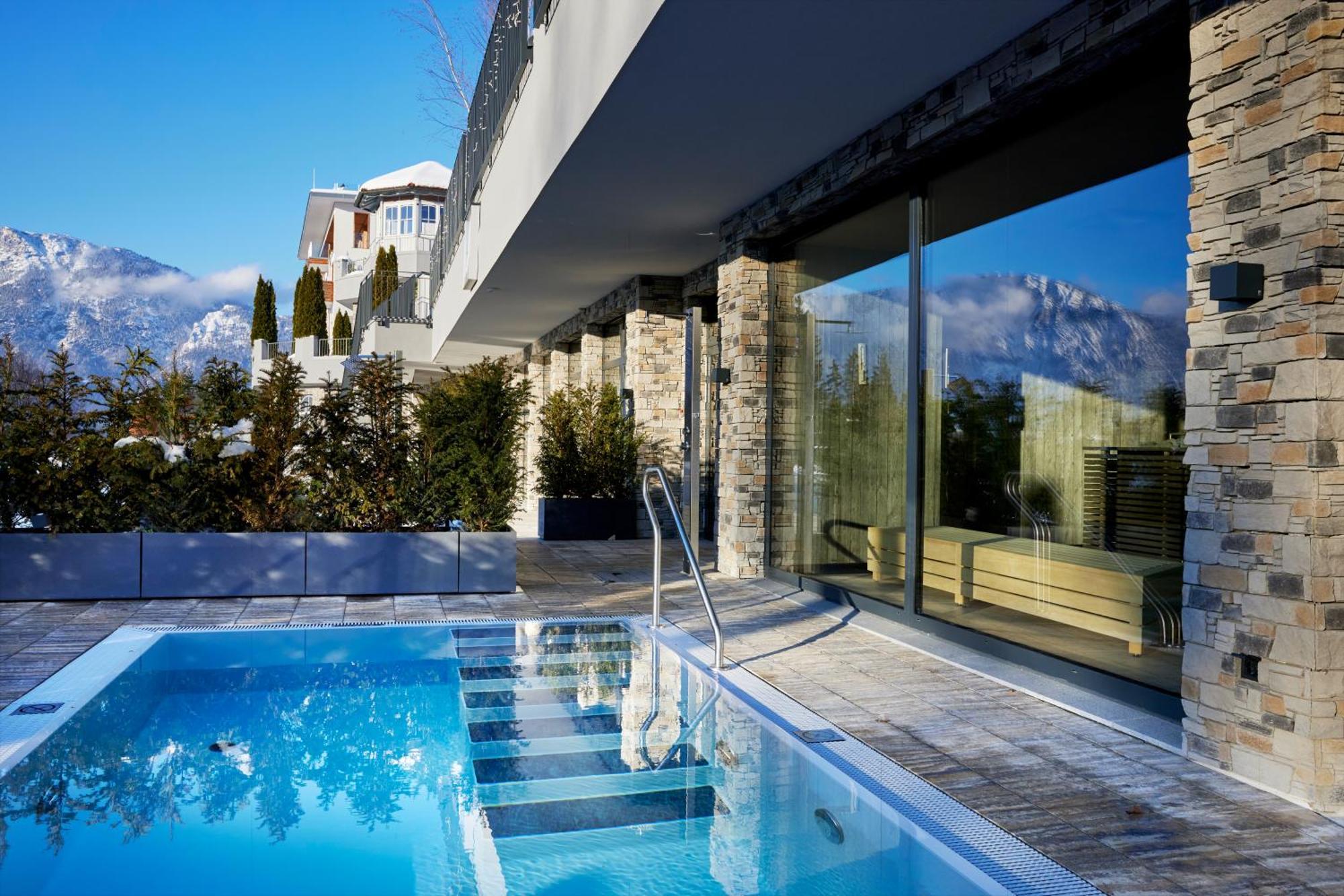 Hotel Panorama Royal Bad Haering Bagian luar foto