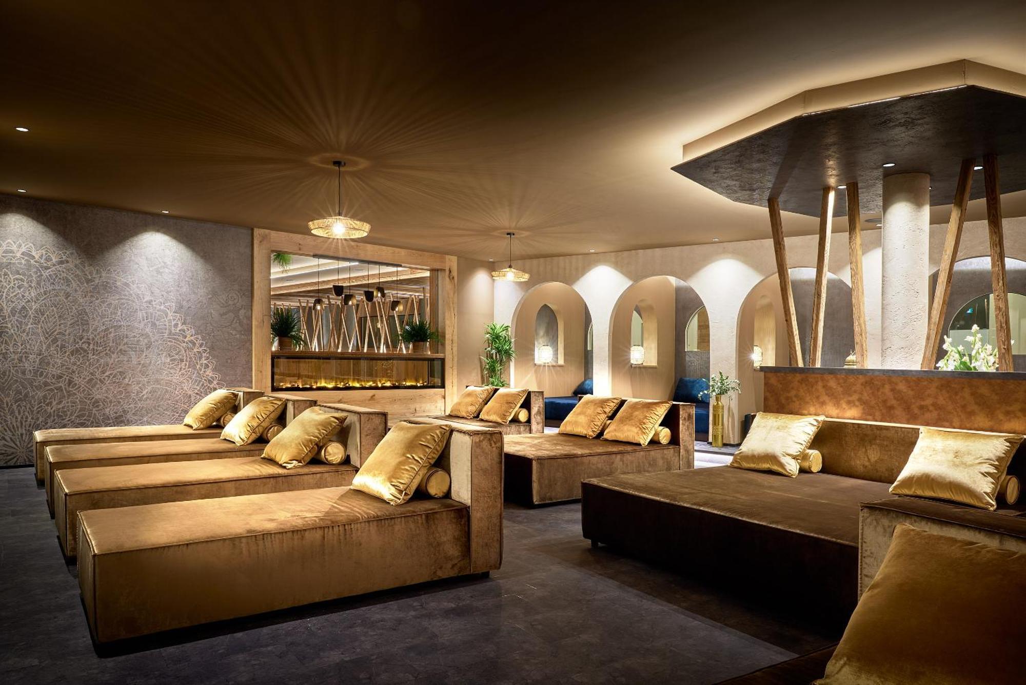 Hotel Panorama Royal Bad Haering Bagian luar foto