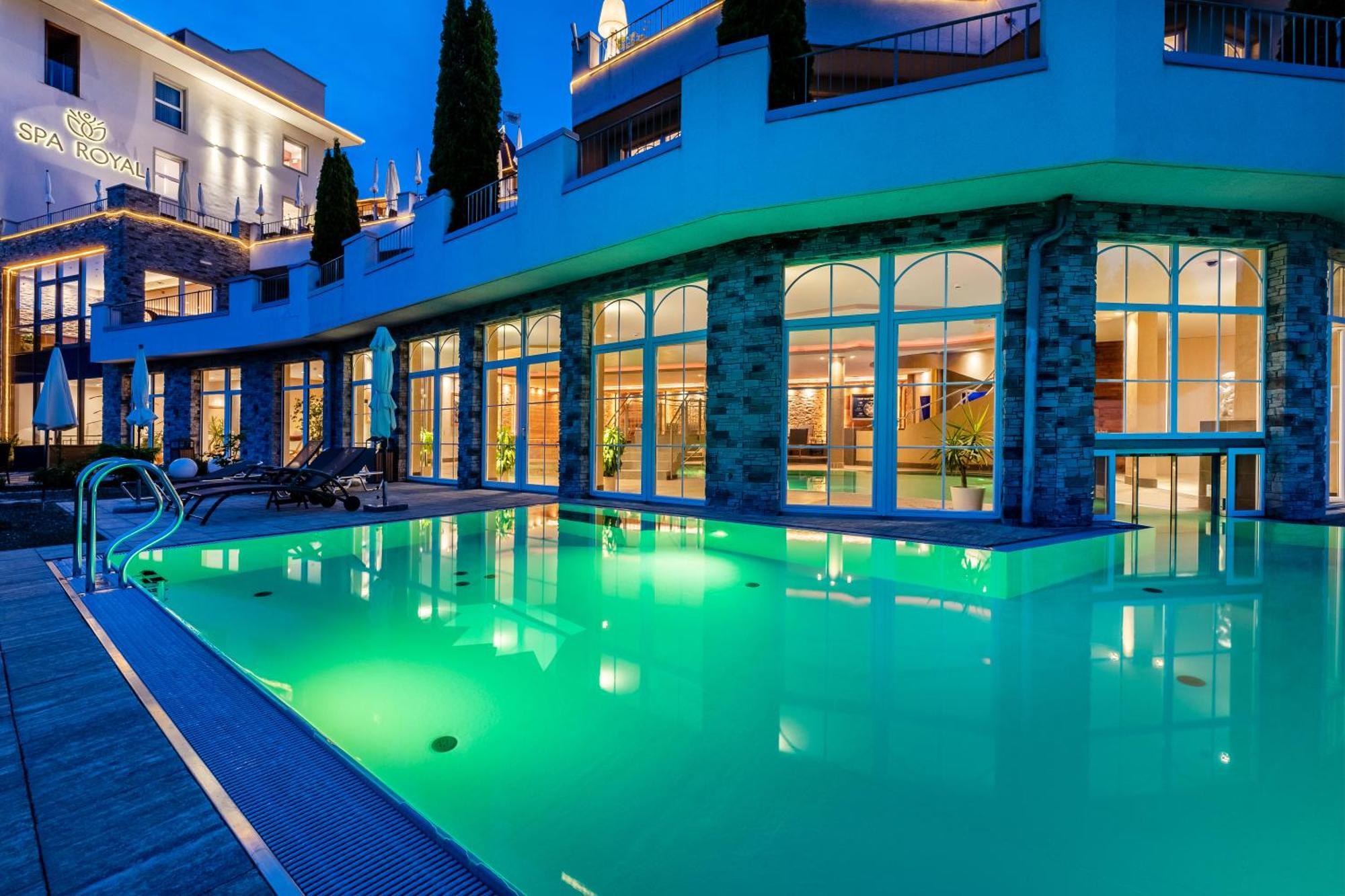 Hotel Panorama Royal Bad Haering Bagian luar foto