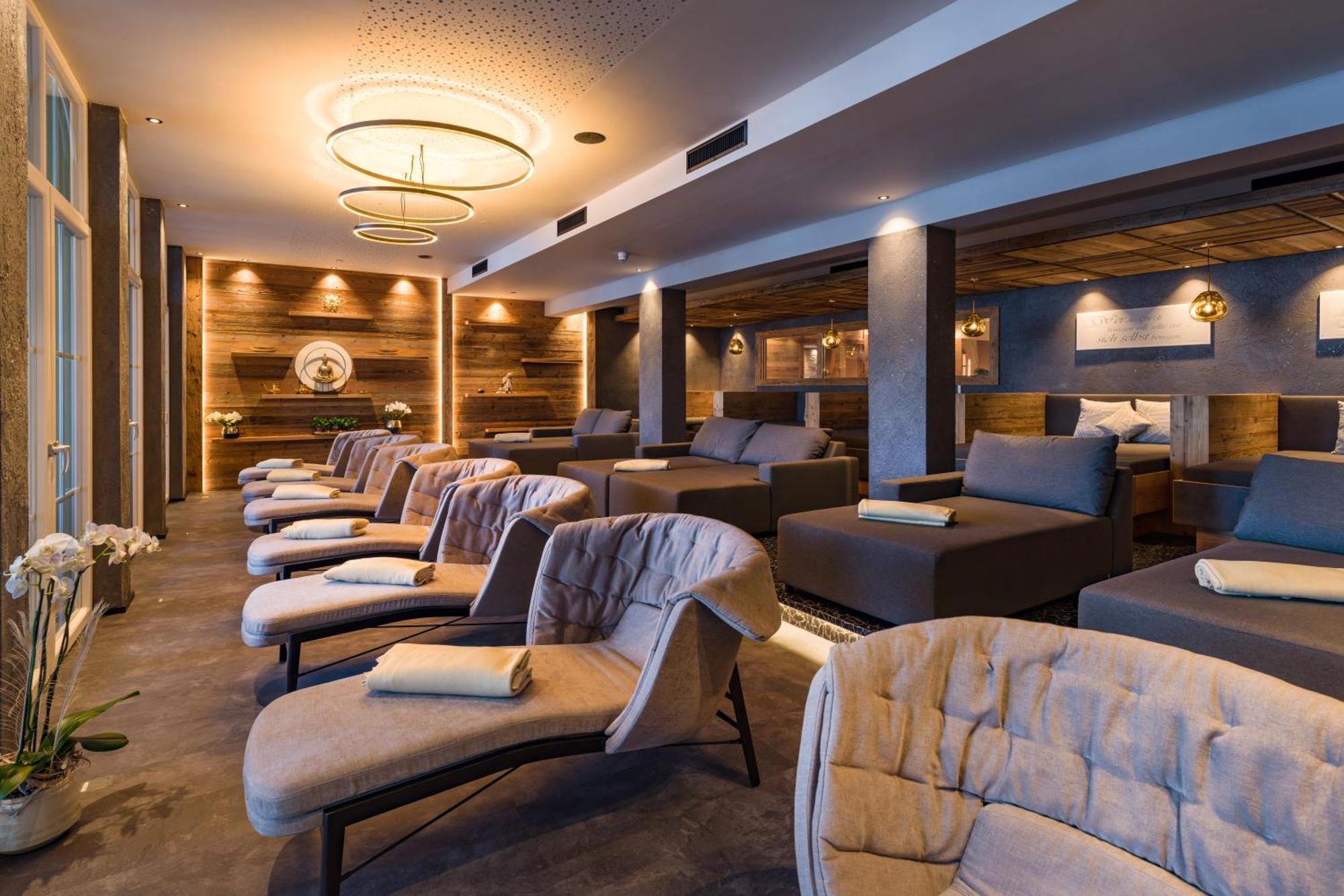 Hotel Panorama Royal Bad Haering Bagian luar foto
